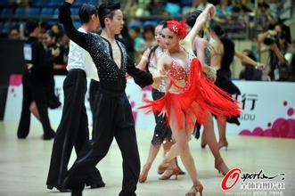 ȫ�Զ��齫��ң������Ƶ�����ϸ���ǳ�ͱ��� �����ϵ�������������ܵ���...